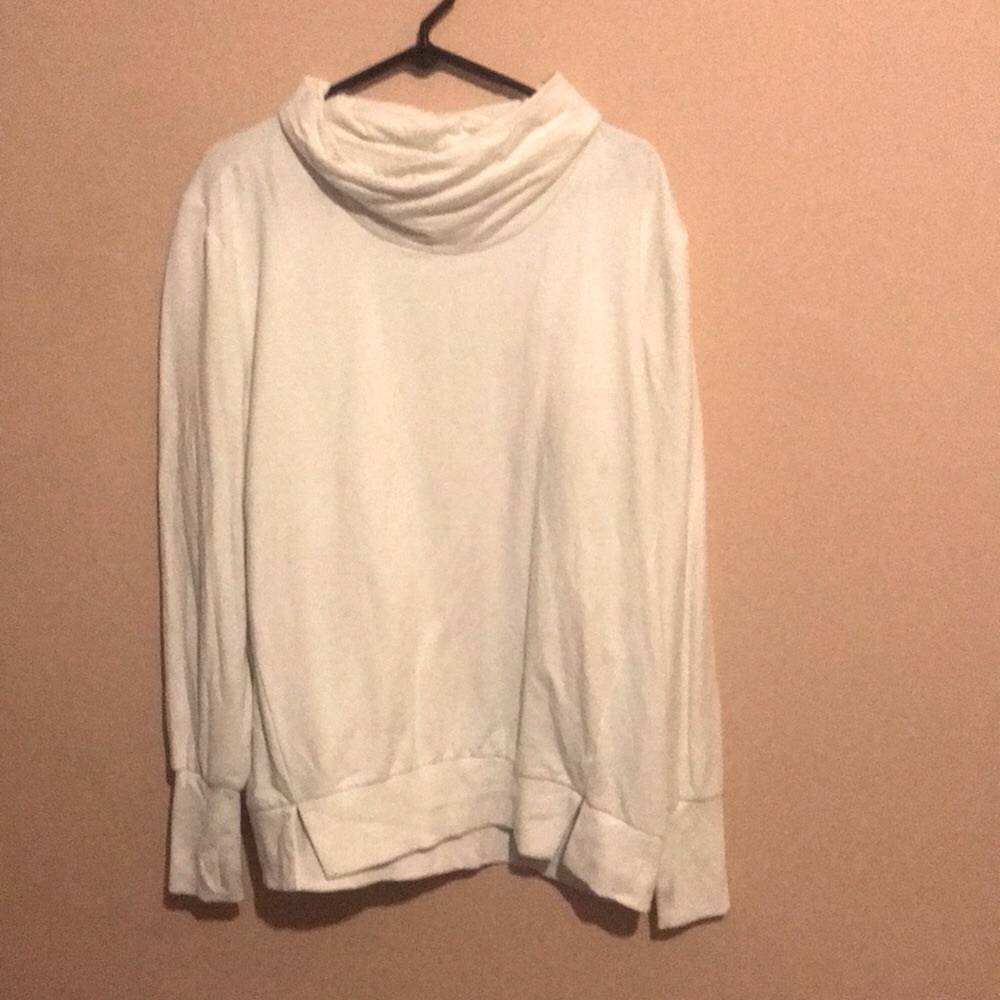 Athletic sweatshirt